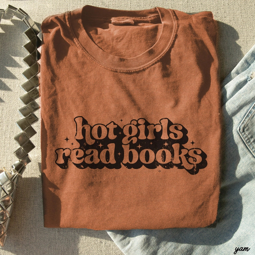 Hot Girls Read Books Tee
