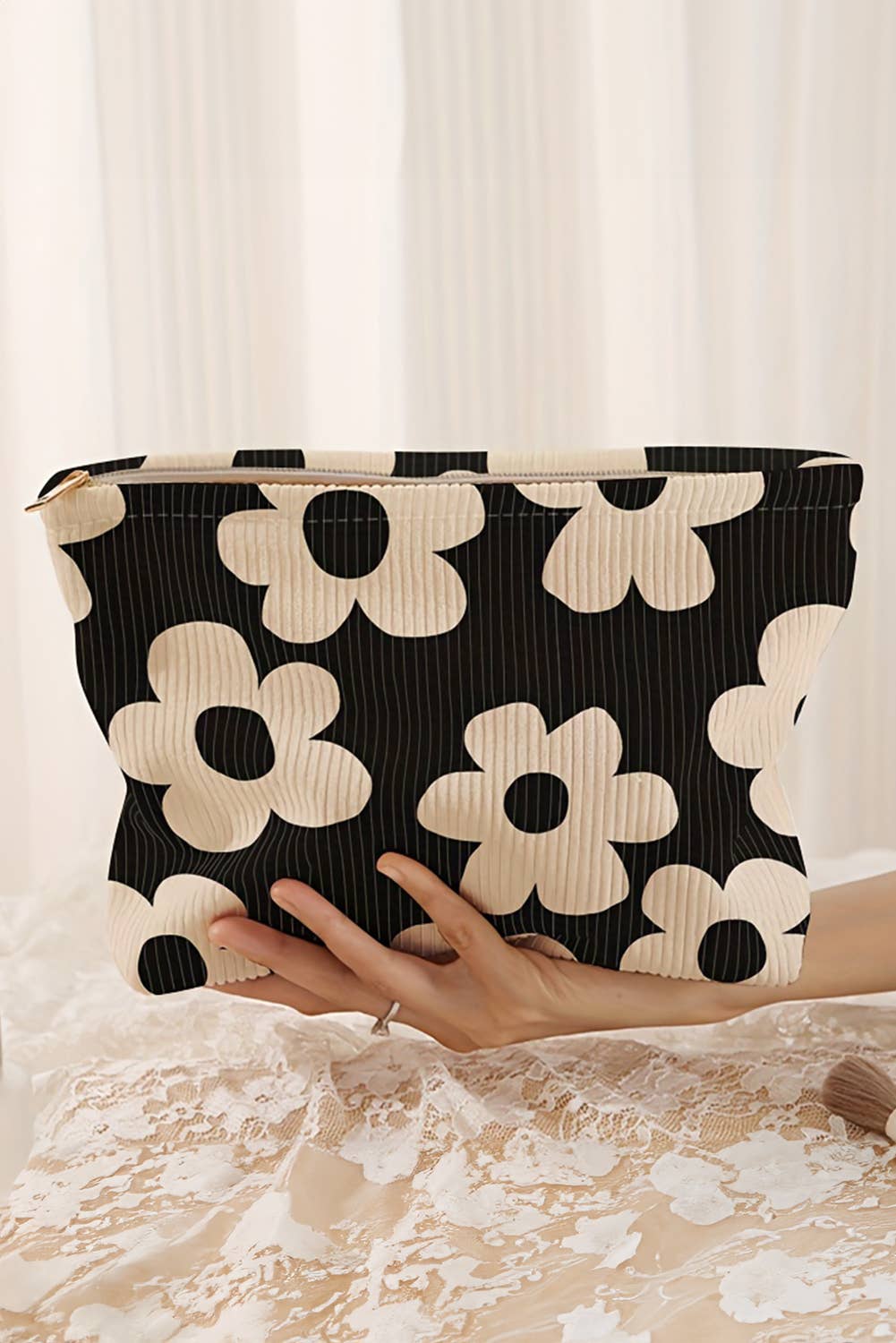Chic Flower Printed Rib Textured Cosmetic Bag