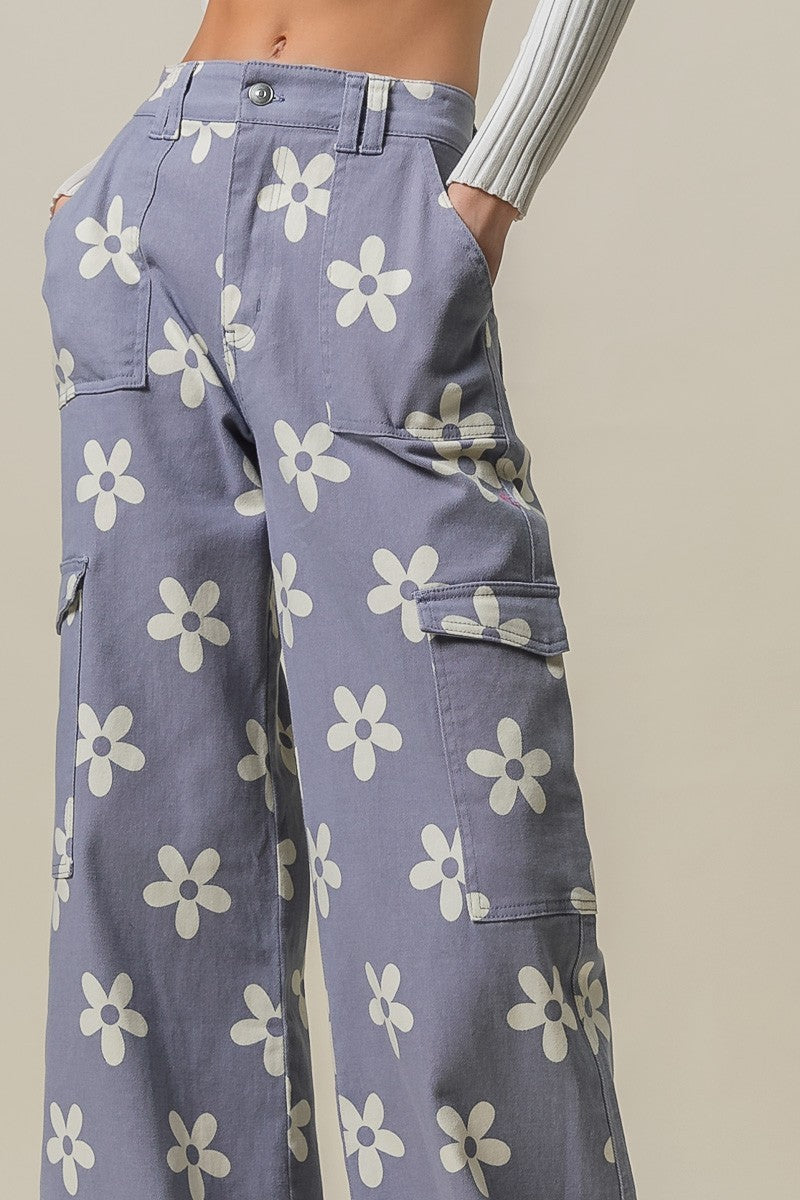 FLOWER PRINTED SIDE POCKET WIDE PANTS