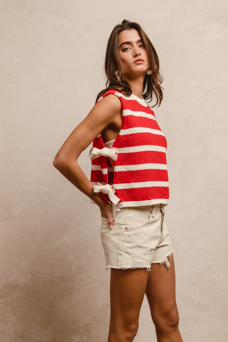 SIDE TIED RED AND WHITE VEST TOP