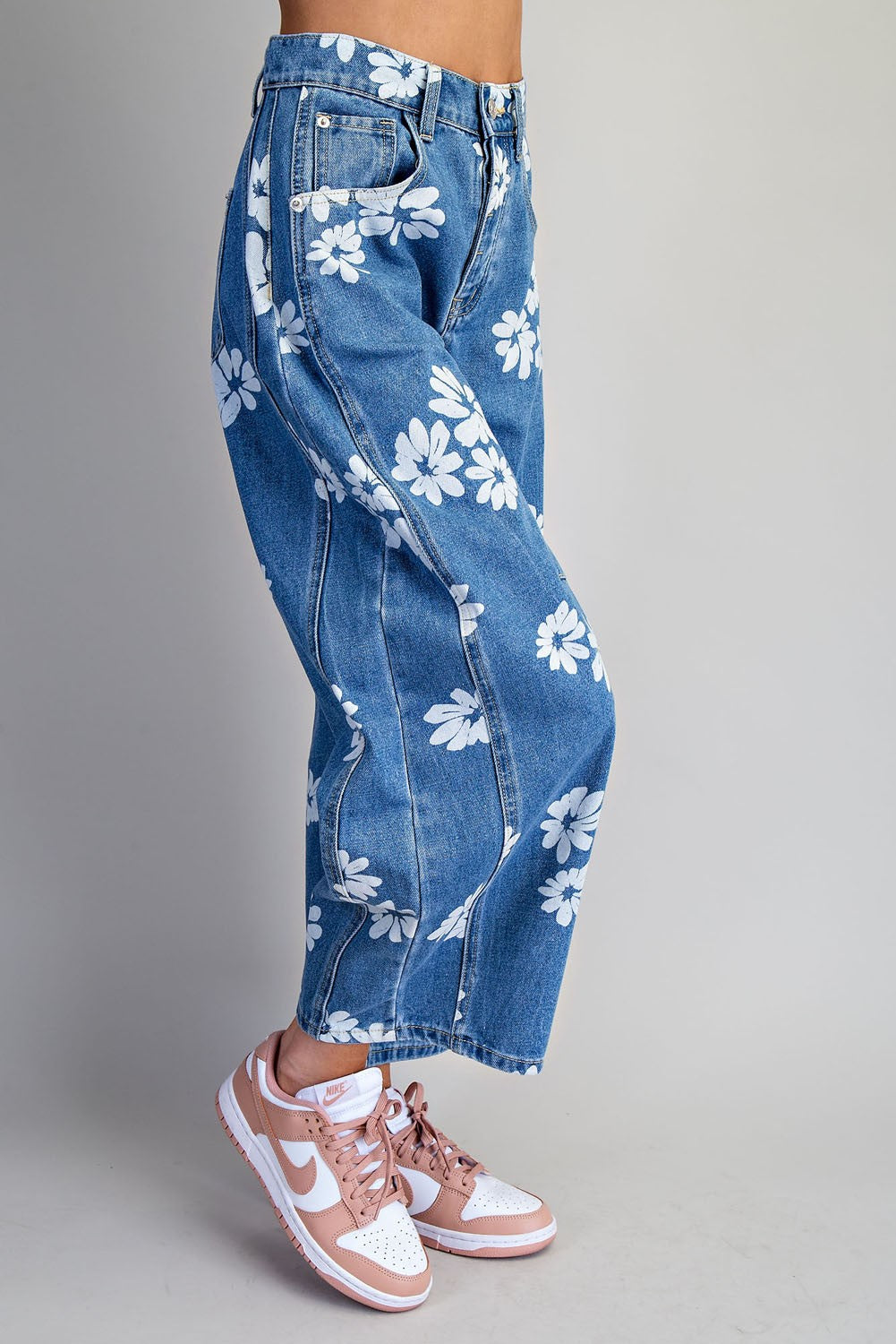Floral Printed Barrel Jeans