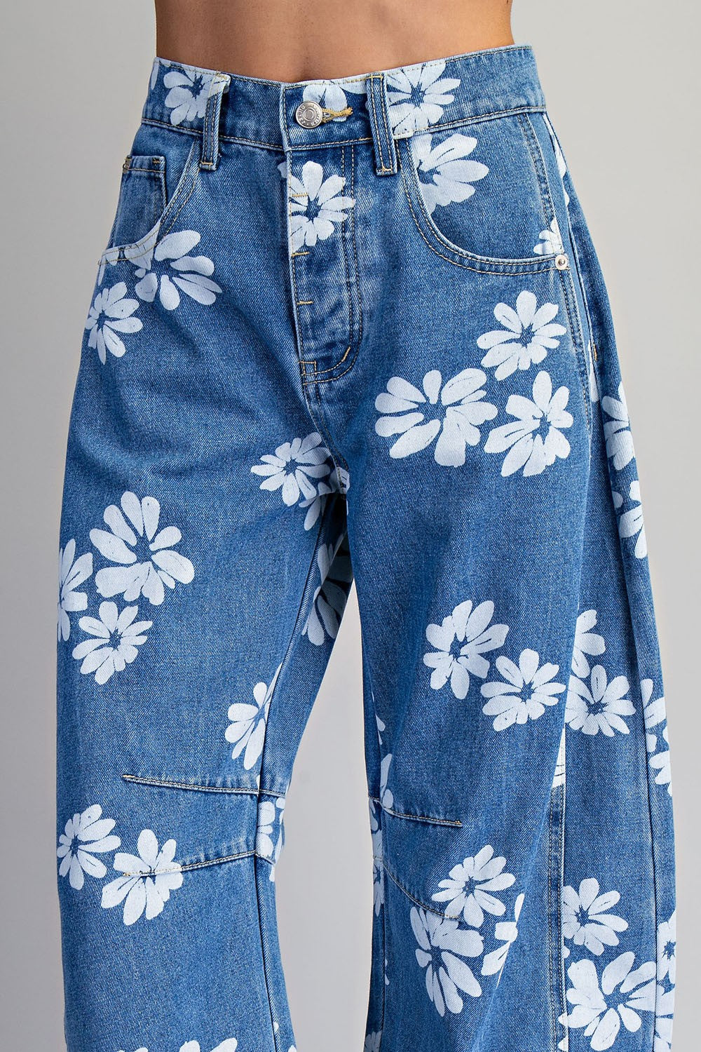 Floral Printed Barrel Jeans