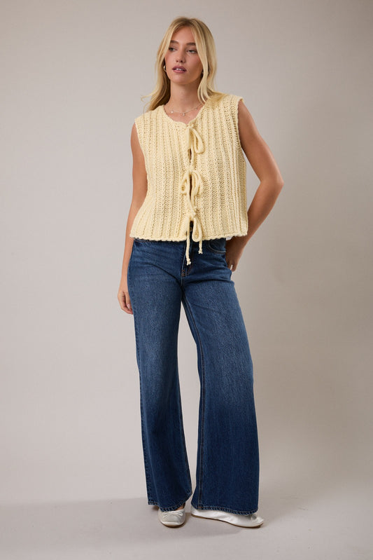 Round Neck Front Tie Chunky Sweater Vest in Butter