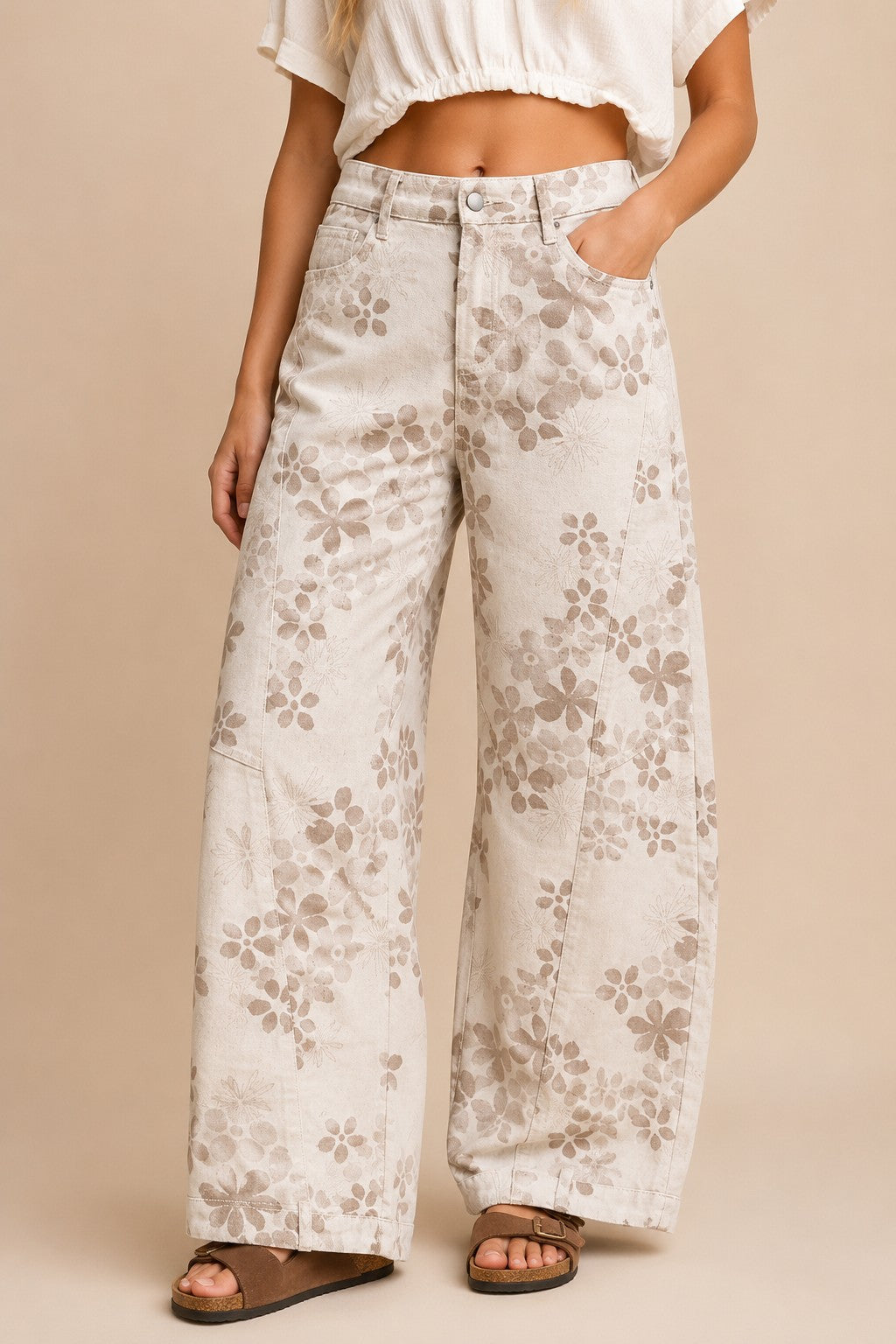 Floral Wide-barrel Leg Jeans -Beige