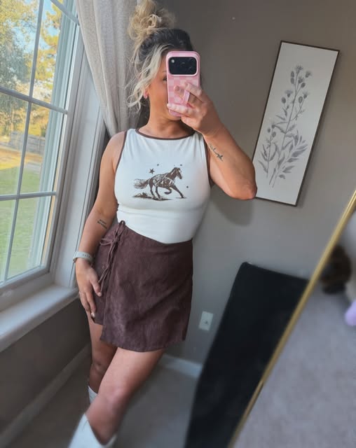 Sleeveless Horse Graphic Tank