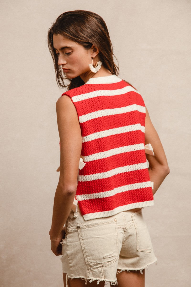 SIDE TIED RED AND WHITE VEST TOP