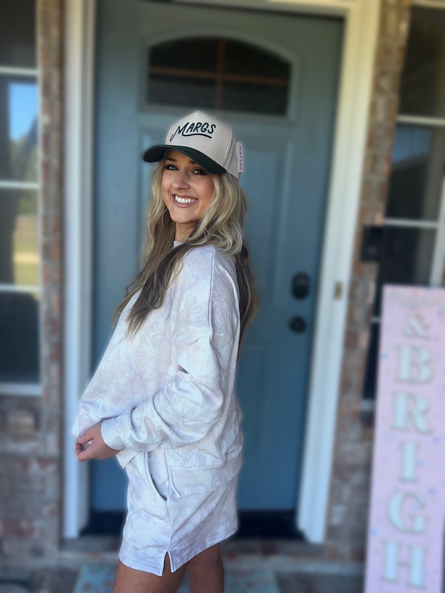 Never Blend In Iced Camo Set