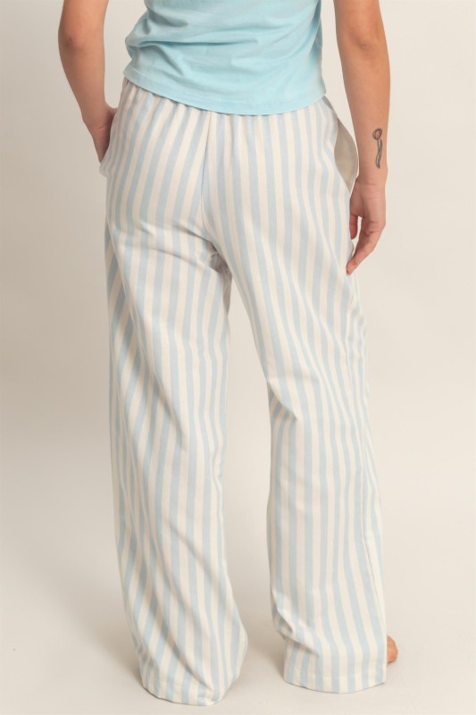 Vertical Striped Elastic Pants With Side Pockets