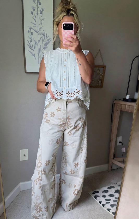 Floral Wide-barrel Leg Jeans -Beige